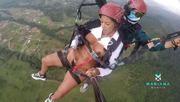 Top Ebony Actress Mariana Martix Gets Naked while Paragliding & Masturbating