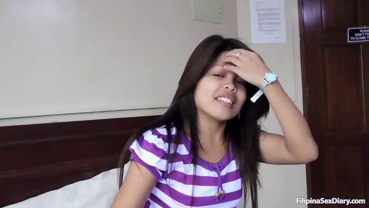 Big Booty Asian Girl Takes Huge Cock and Creamy Creampie