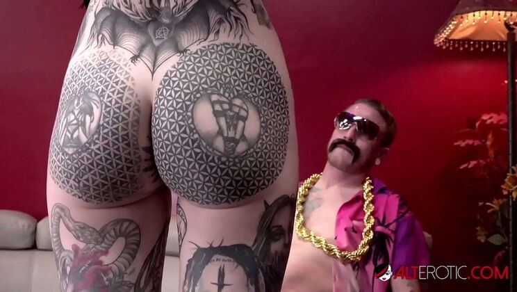 Amber Luke Tattooed Babe Gets Casting Couch Blowjob and Doggystyle