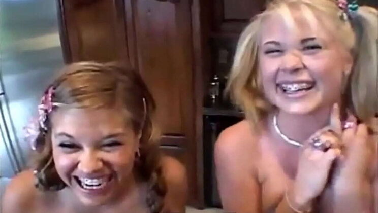 Amateur Teen Lesbians Little Summer & Teen Topanga Licking Pussy - Hot Girl on Girl Action