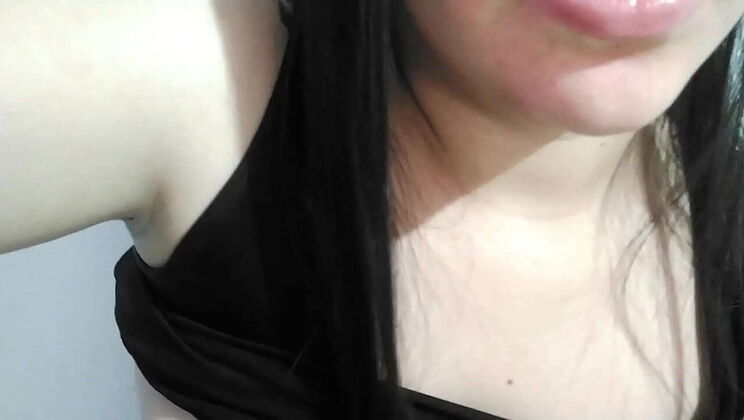 Hot Colombian Teen Addicted to Masturbation - Real Orgasmo & Wet Clothes