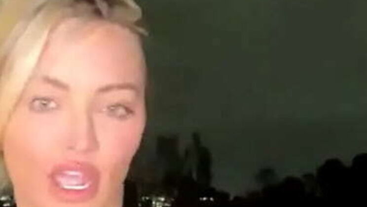 Lindsey Pelas Naked Webcam Show - Big Tits & Ass Amateur Blonde