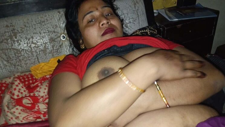Pinky Bhabhi Fingers Her Wet Pussy and Squirts in Hot Homemade Indian Video