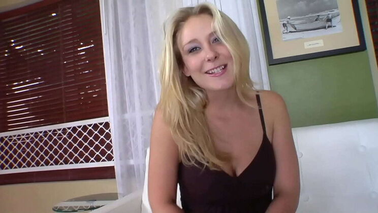 Sexy MILF Natalie Norton Gets Rough with J Mac - Wet Pussy & Real Orgasm