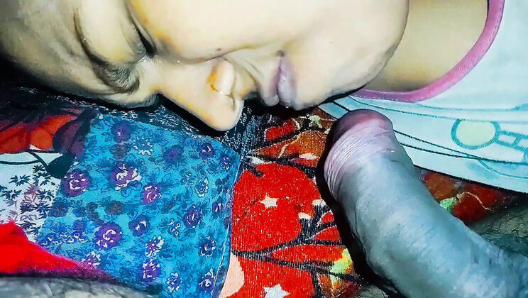 Hot Desi Babes in Steamy Indian Sex Videos with Babusona