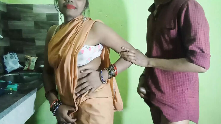 Hot Kitchen Sex Fun with Vija in HD - Hindi Audio Porn Videos