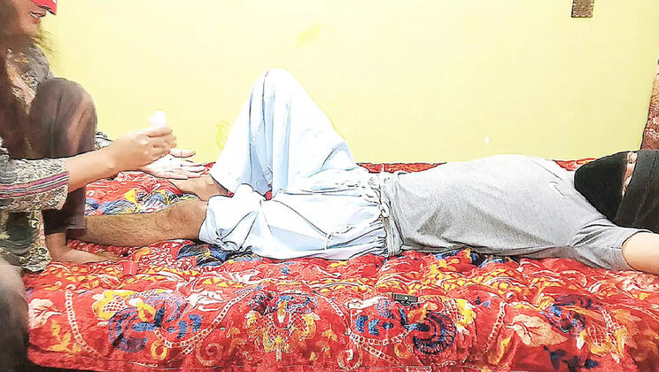 Indian Bhabhi Gets Massage from Sasur, Big Dick Comes Out - Desi Homemade Sex