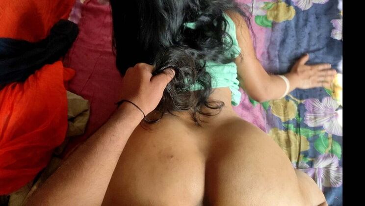 Indian Wife Fucked Hardcore in Same Room After Coming Home - Homemade Desi Sex with Priya