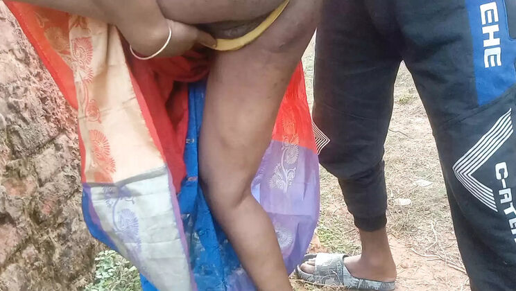 Bangladeshi Village Bhabhi Hardcore Outdoor Sex - Desi Homemade Fuck