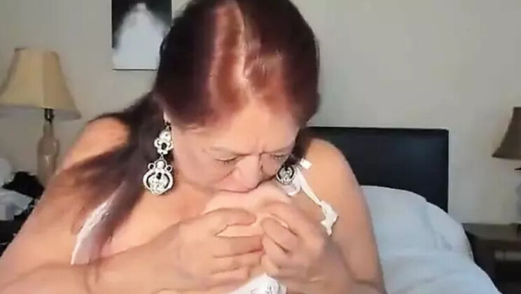 Latina Granny Zilah Luz Plays with Her Hairy Pussy - Big Tits & Masturbation