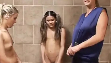 Hot Lesbian Teens Aubrey Addams & Phyllisha Anne Lick Pussy in College Bathroom