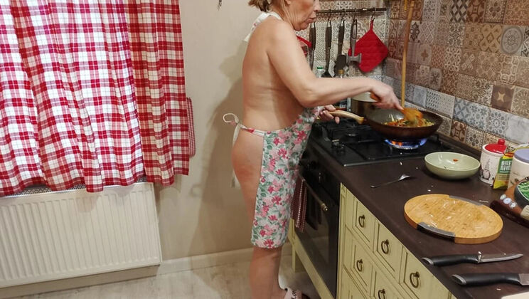 Stepmom cooks naked - I can't resist jerking to her big natural tits