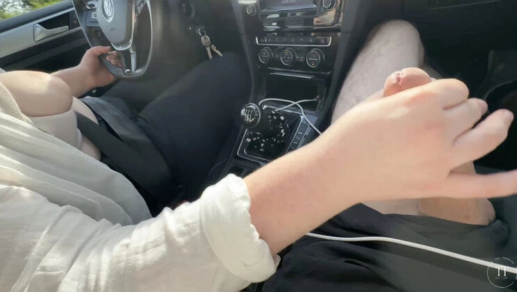 Hot German Couple Fucks in Car - Big Cock Blows Huge Load Before Green Light