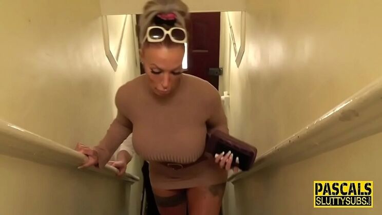 Busty MILF Brooke Jameson takes anal and swallows cum - hardcore amateur BDSM