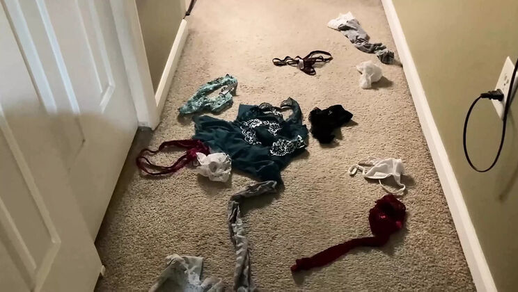 Mature Amateur Elianna Shows Off Her Panty Drawer in 4K Close-Up