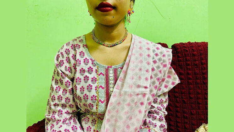 Desi Bhabhi Fucked Hard in New Position - Anal & Doggy Style - Kaleonjoybd