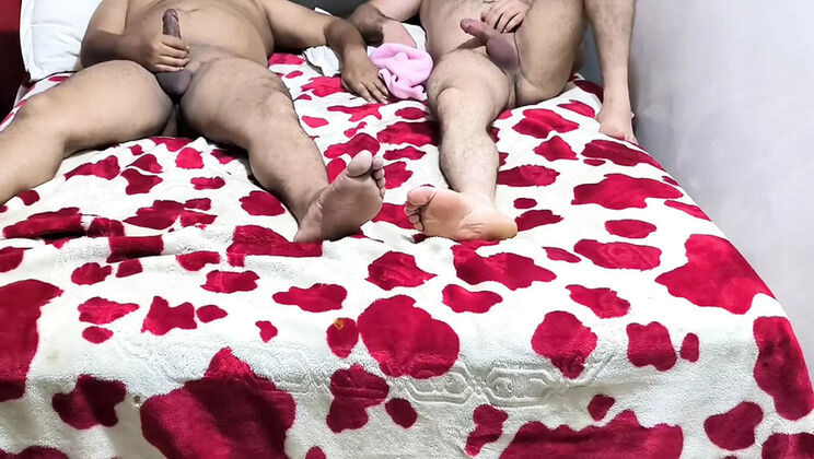 Hot Arab Wife Cheats with Friend - Threesome & Cuckold Sex