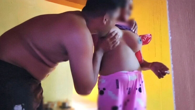 Desi Stepsister Pooja First Time Fuck - Big Cock in Kitchen - Indian Teen Sex