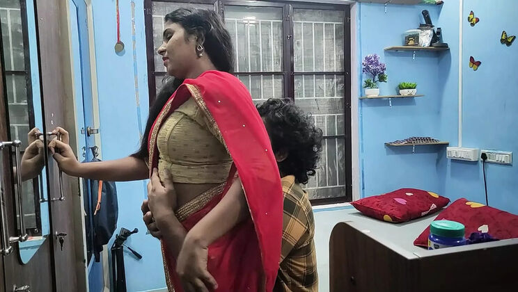 Hot Mallu Girl in Red Half Saree Fucks Boyfriend - Desi Romance & Sex