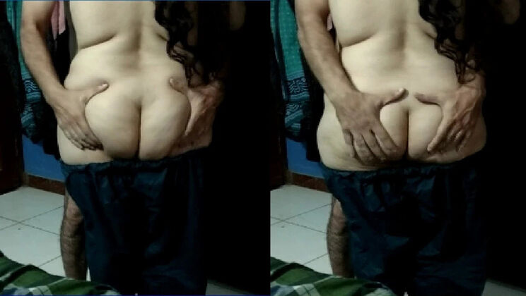 Desi Bhabhi Big Ass Homemade Sex - Indian Hindi Fucking with Hot Body