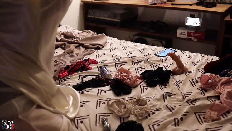 Amateur French Couple Fuck in Satin Lingerie - Homemade Blowjob & Clothed Sex