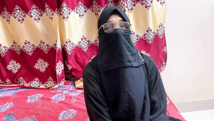 Bangladeshi Friend Fucks Cheating Wife Hardcore in Hotel - Asian Blowjob & Cowgirl Sex