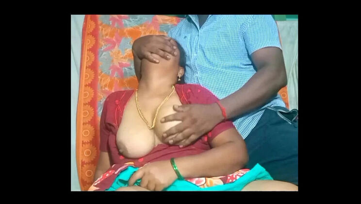 Hot Tamil Teacher Fucks Student in Classroom - Priyanka314 Desi Aunty Action