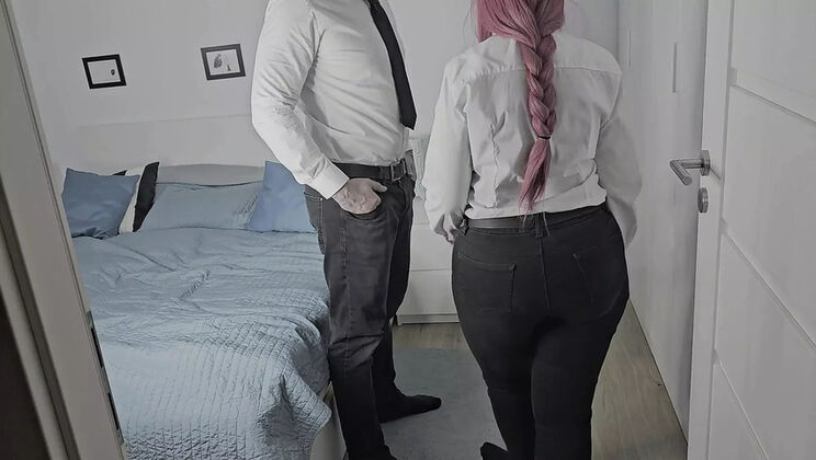 Amateur German BBW Cosplay Blowjob in Hotel Room - VyvaVega Intense Session