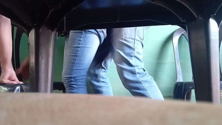 Hot Teen Alicehot and Brenohot Fuck Married Secretary at Lunch Break