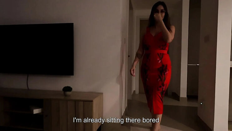 Hot MILF Alina Rai Gets Pounded Doggy Style - Mom's Best Friend Blowjob & Creampie