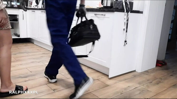 Horny Cheating Wife Fucks Plumber - Cuckold Husband Creampie Cleanup