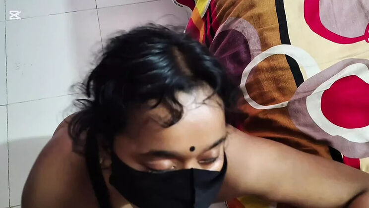 Bangladeshi Wife Sumaya_BD Blowjob and Doggy Style with Husband in Village