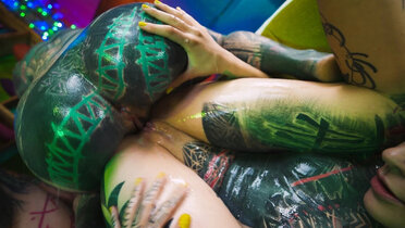 Punk Girls Fuck Tattooed Girl's Asshole with Dildo and Cum