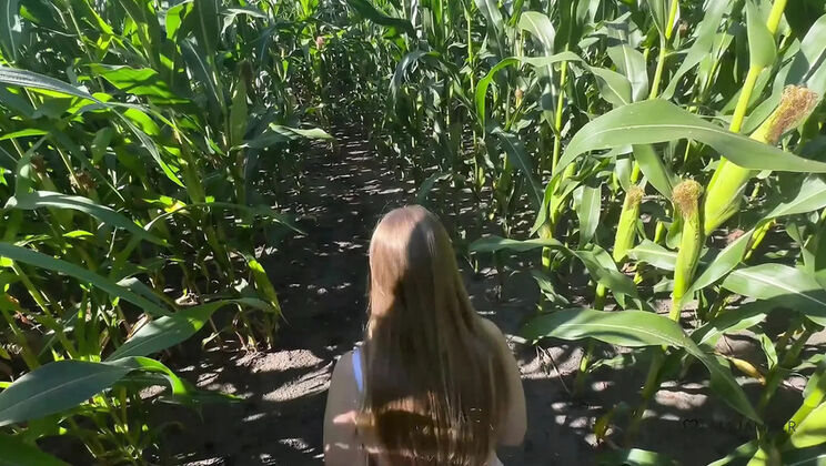 Maja Meer's Unallowed Anal Adventure in Cornfield - Sweet Teen Gets Surprised Creampie