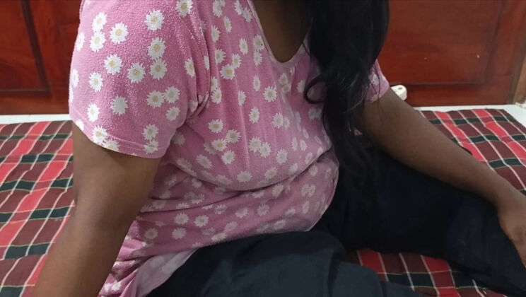 Desi Girl Dawor Vabi Hot Sex Video with Skakoi - Step Mom and Step Sister Action