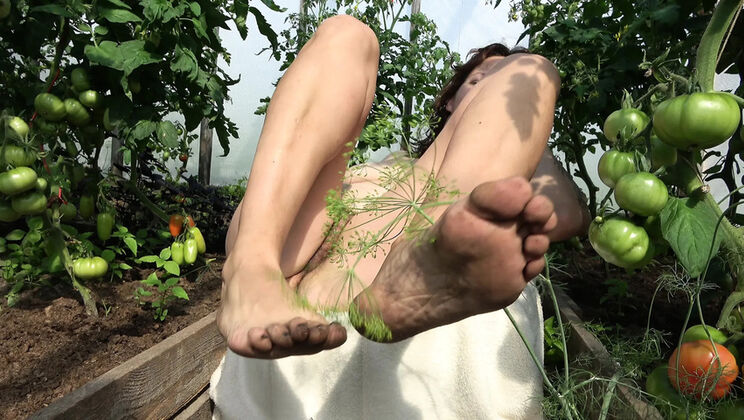 Hairy Country MILF Hera Harding Solo Masturbation Orgasm in Greenhouse