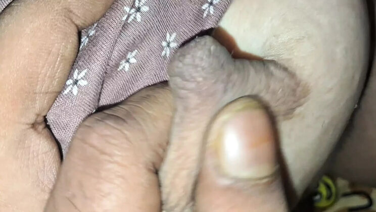 Indian Aunty Catchybusty Big Natural Tits Handjob Homemade Hindi Desi