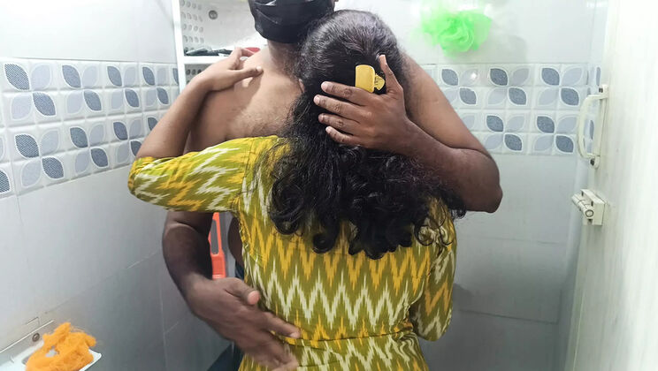 Desi Aunty Bathroom Romance - Indian Maid Fucked Hard by Step Brother in 4K