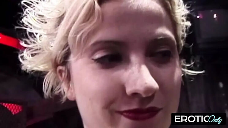 Nikki Hunter Leather Lust MILF Big Tits Cumshot Hardcore