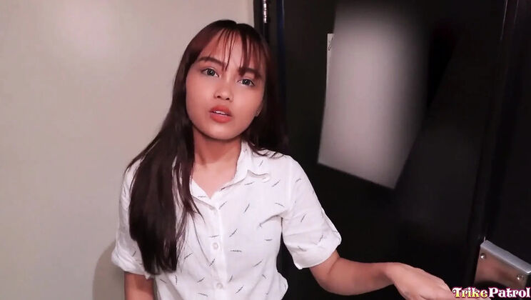 Filipina Trike Patrol Takes Big Foreign Cock - Asian Babe Rough Doggy & Facial