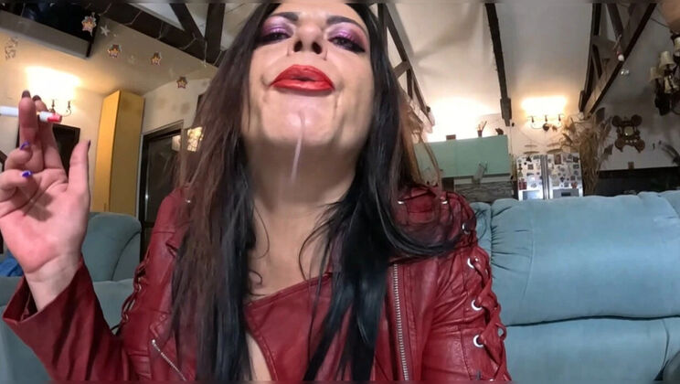 MilfyCalla's Spit Fetish Obsession - Dirty Talk, Smoking & Wet Masturbation