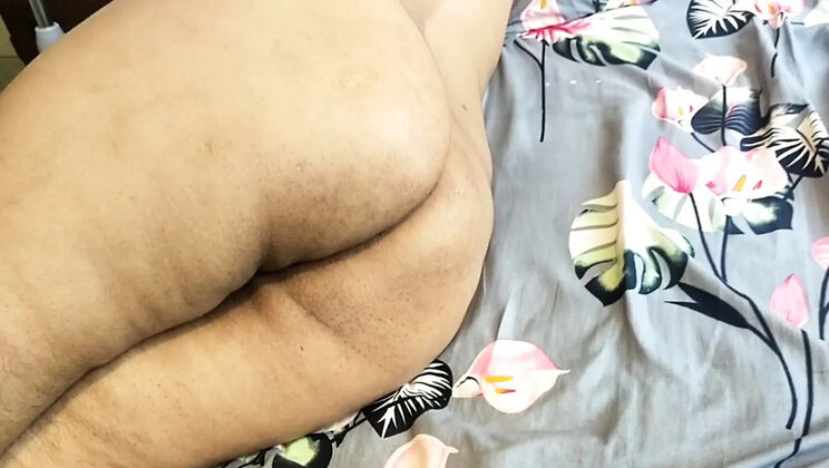 Mallu Lovers: Kiran Melon Big Ass Blowjob & Cum in Mouth