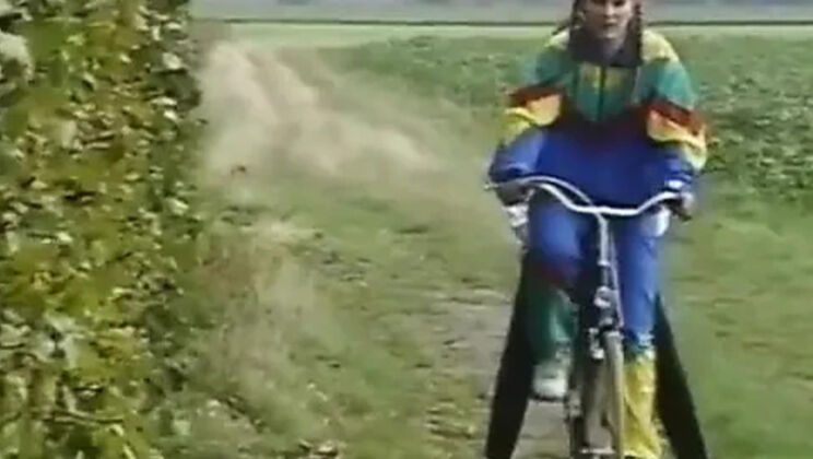 German Teen Anal Threesome: Young Blonde Dolls Melanie Moore & Ela Star