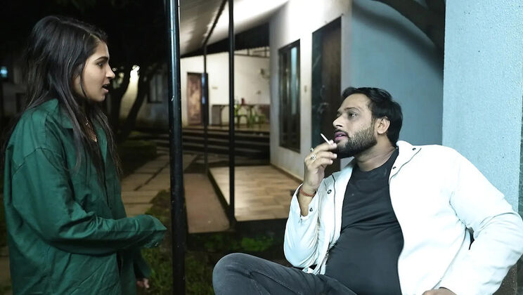 Desi Indian Girl Full Nude Hardcore Sex - Aksha & Aaka 18 Year Old Amateur