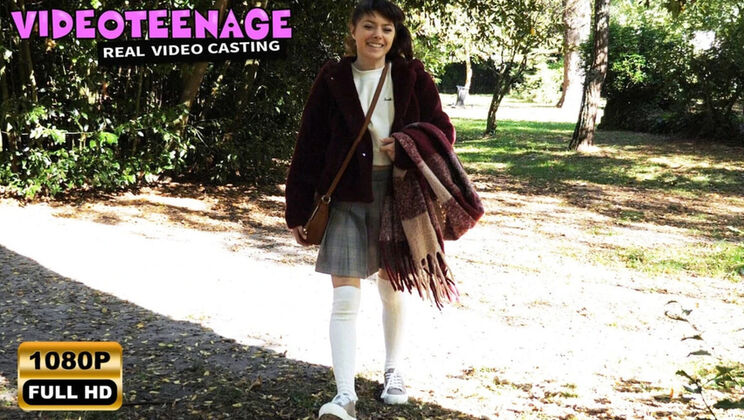 Cute 18 Year Old Skinny Teen Chipie Casting - Amateur Masturbation & Doggystyle HD