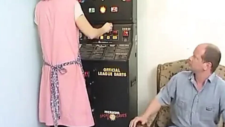 Brunette Mature Hairy Pussy Licked & Fingered Hard