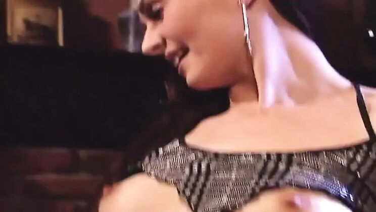 Big Tits MILF Alesha Bizart Gets Hardcore with Tony Tedeschi - Cumshot & Orgasm in HD