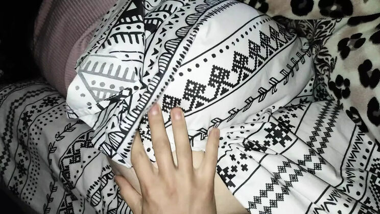 Rutterfor gets her ass masturbated and fucked deep - big ass anal, doggy style and cum swallowing