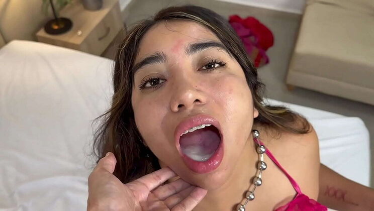 Verito Aguas Big Ass Mexican Pawg Doggystyle Fuck & Blowjob in Casting Session