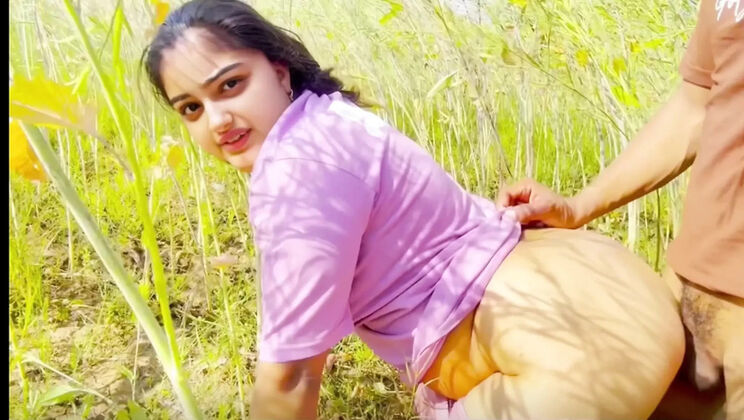 First Time Fucking My Tight Stepsister In A Field - Desi Village Viral HD Video